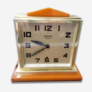 Twinface Electric Clock