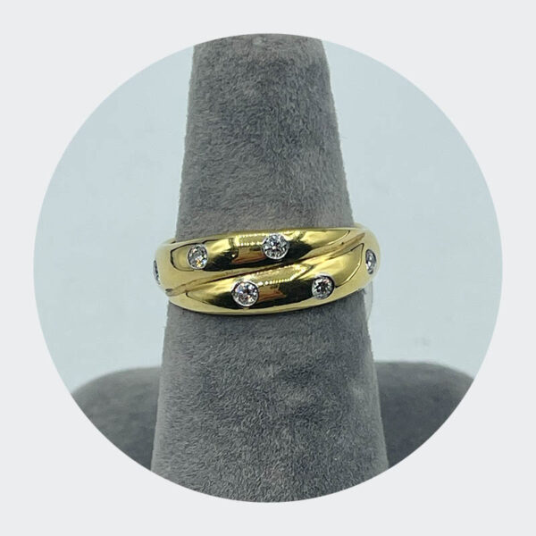 18kt Gold Crossover Tiffany Ring with Diamonds