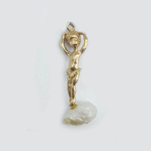 14kt Yellow Gold Figurine on Pear