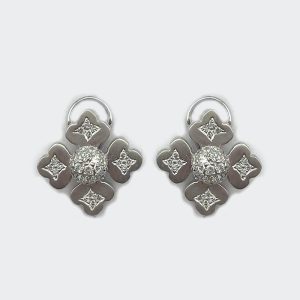 14K White Gold Clover Leaves and Round Diamond
