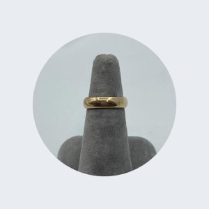 14K Gold Shiny Medium Wedding Band