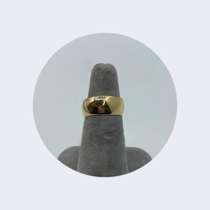 18K Yellow Gold Thick Wedding Band
