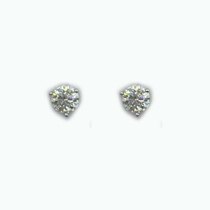 Round Diamond Stud Earrings